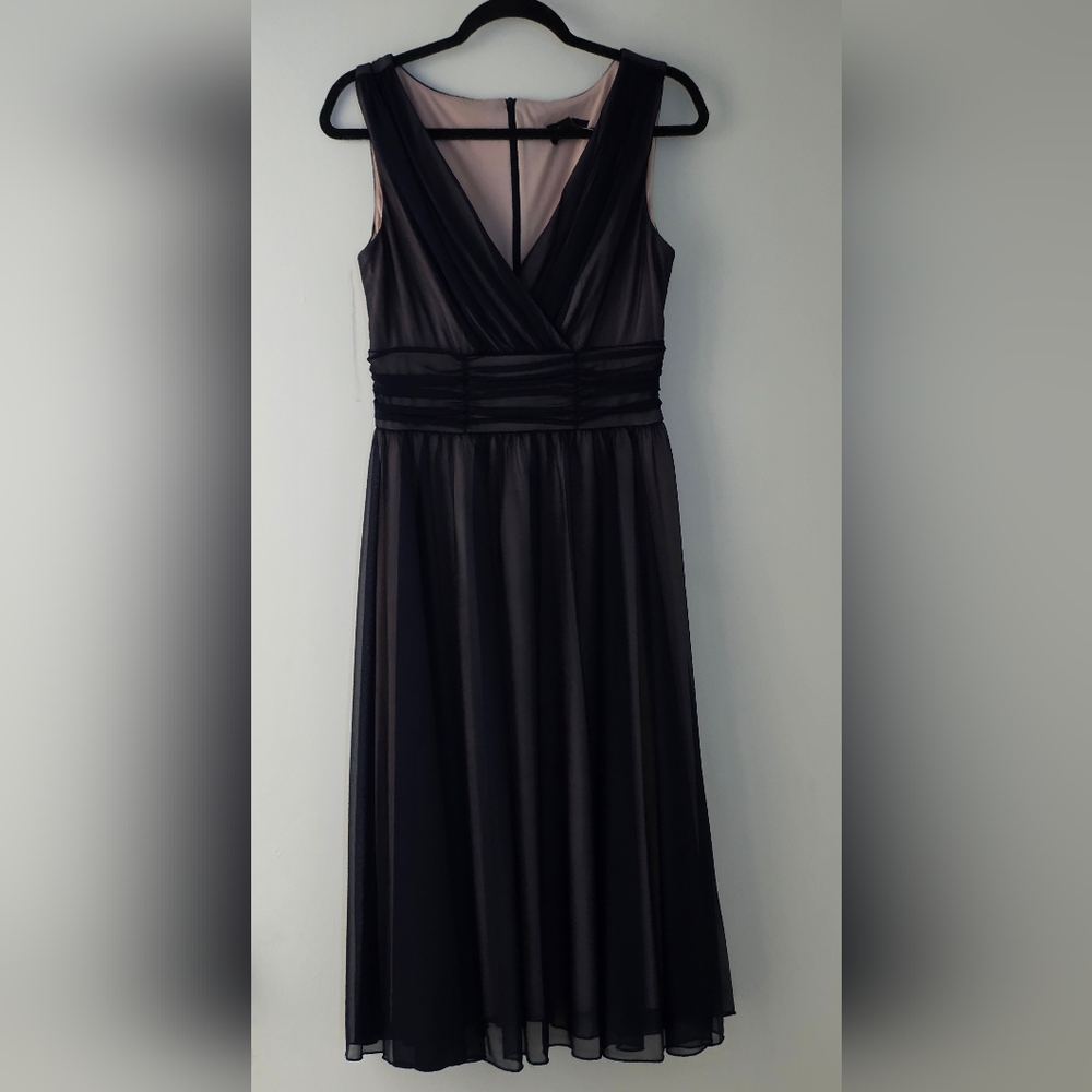 Connected Apparel Black Sleeveless V-Neck Midi Dress